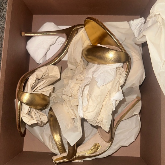 Gianvito Rossi - Picture 7 of 8